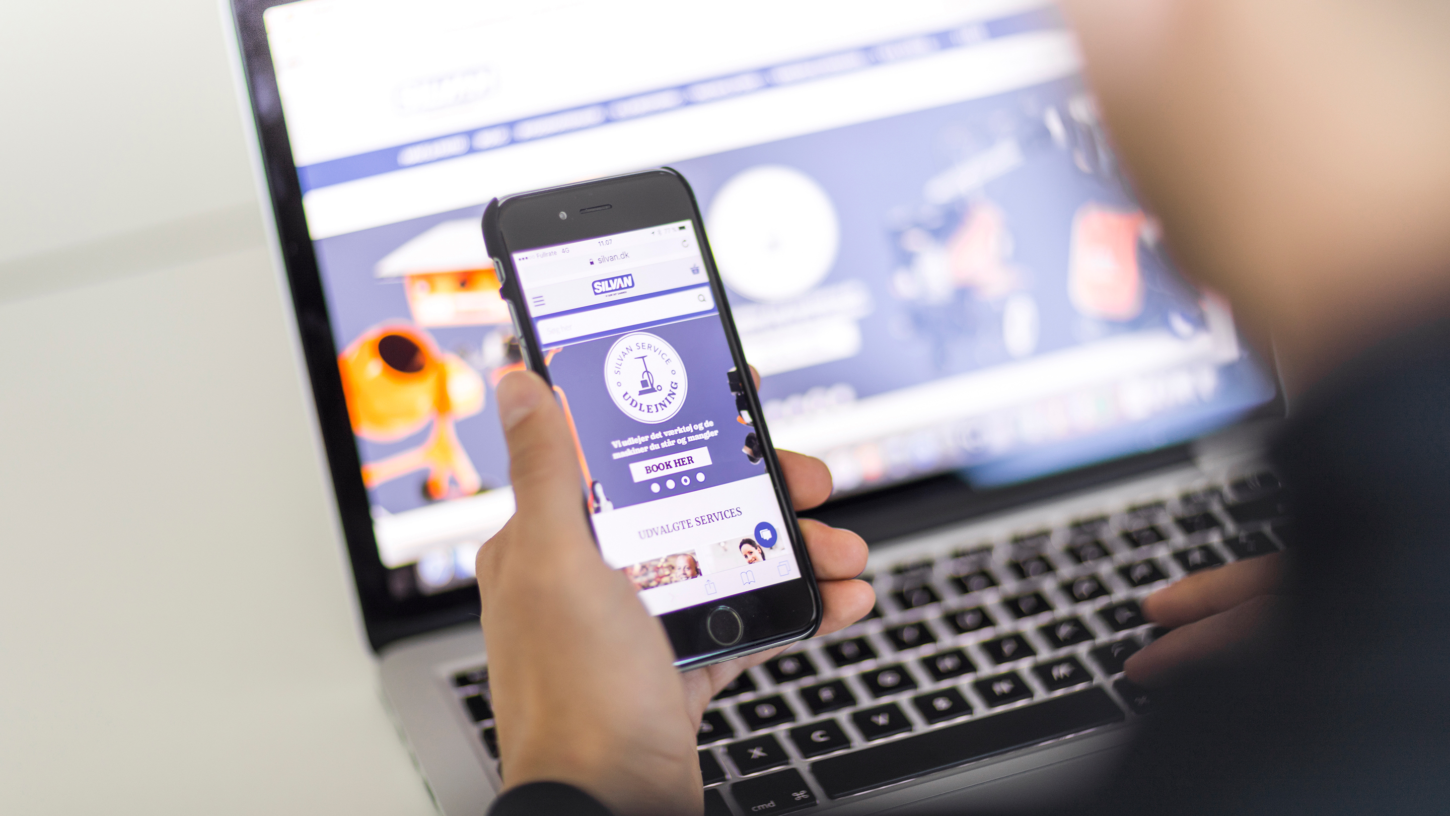 Professionsbachelor I E Handel Erhvervsakademi rhus